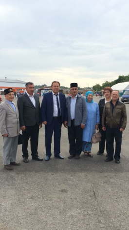 Представители АОП РБ приняли участие в организации праздника Курбан-байрам Представители АОП РБ приняли участие в организации праздника Курбан-байрам